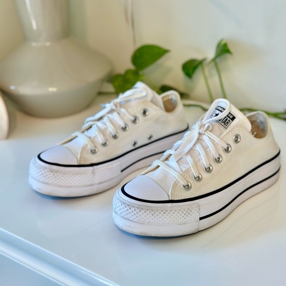 Converse Chuck Taylor All Star Platform Low Top size 6 in White/Black - Picture 15 of 16